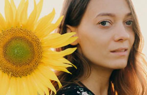 Teaser Portrait